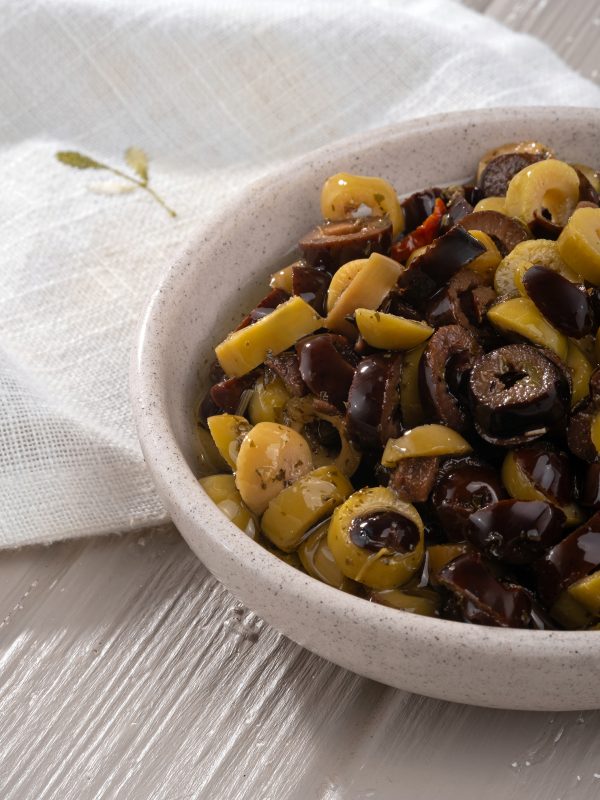 Zeytin Salatası